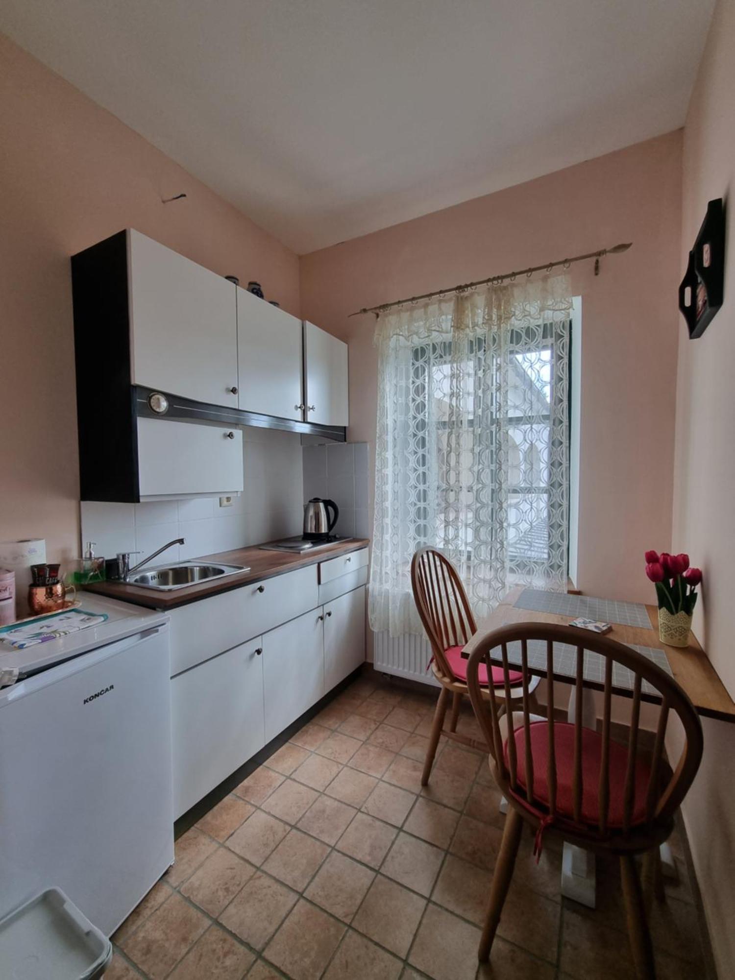 Taverna 1860 Rooms & Apartments Donja Zelina Zimmer foto